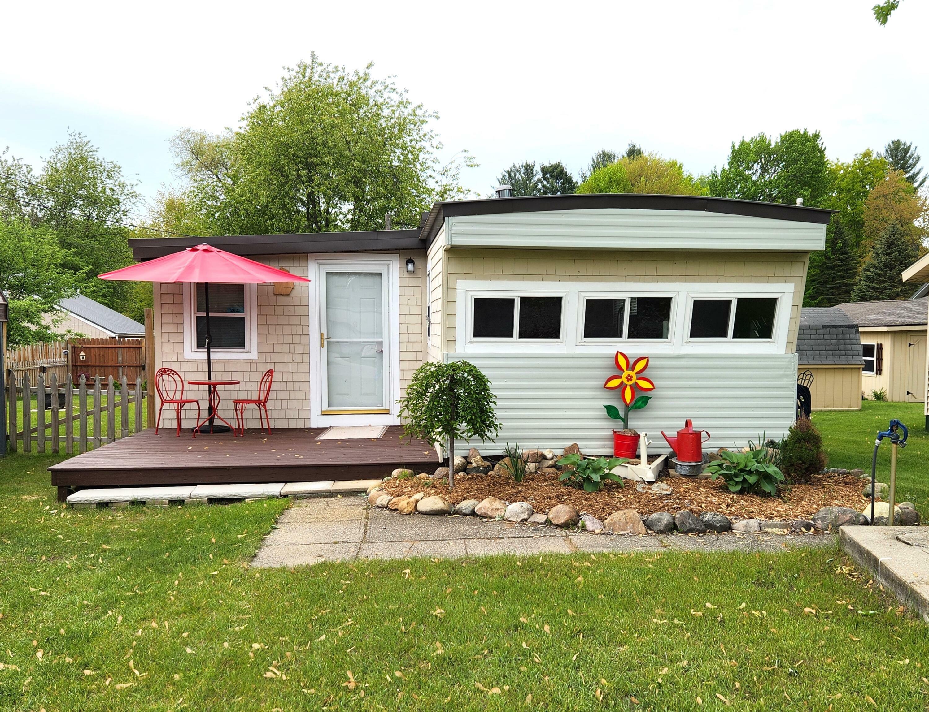 Property Photo: 10438 Hunters Trail MI 48632