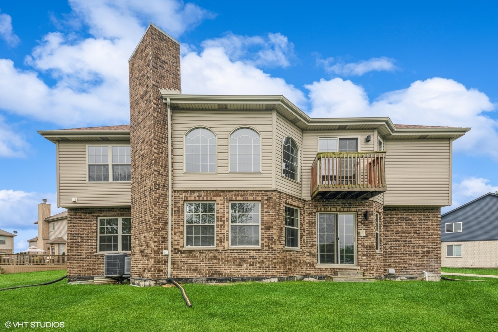 Property Photo: 3140 Juniper Court IL 60411