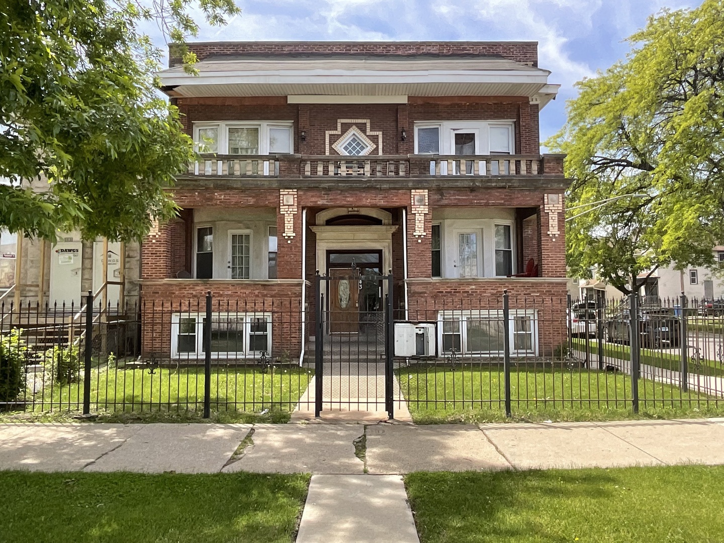 Property Photo: 143 E 111th Street IL 60628