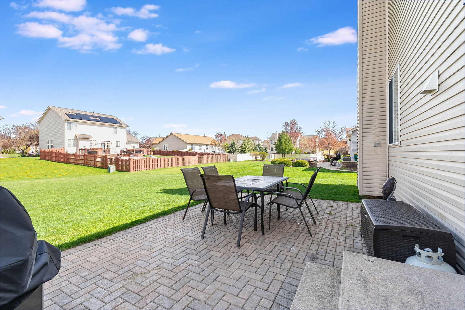 Property Photo: 1014 Bayside Lane IL 60404