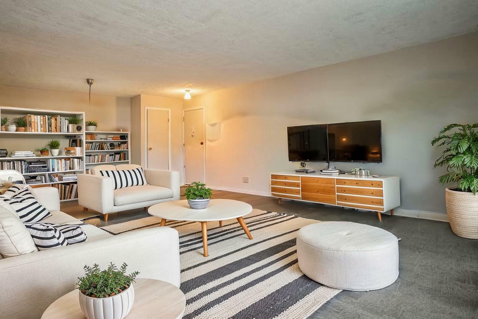 Property Photo: 1900 Plum Grove Road 1A IL 60008
