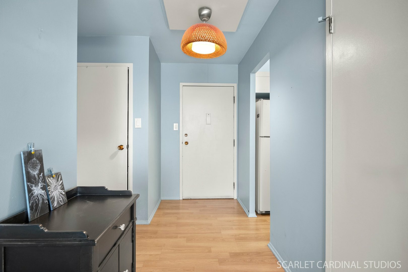 Property Photo: 40 N Tower Road 5B IL 60523