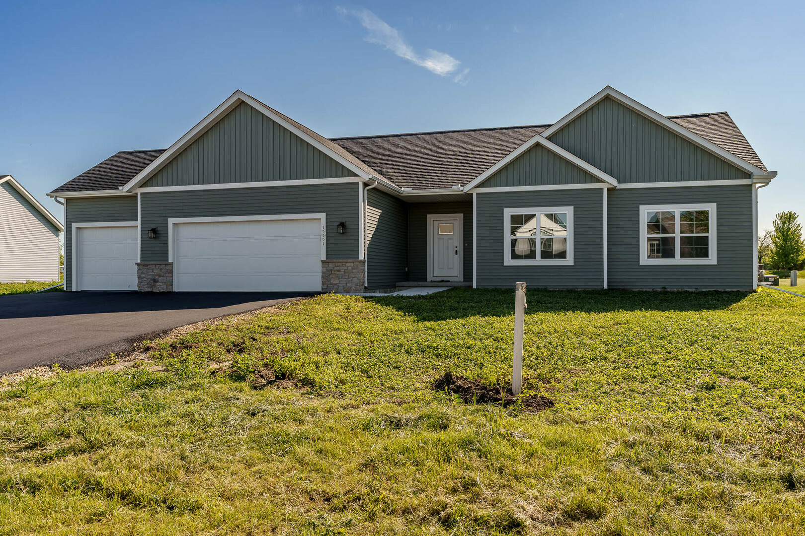 Property Photo: 15551 Finley Way IL 61080