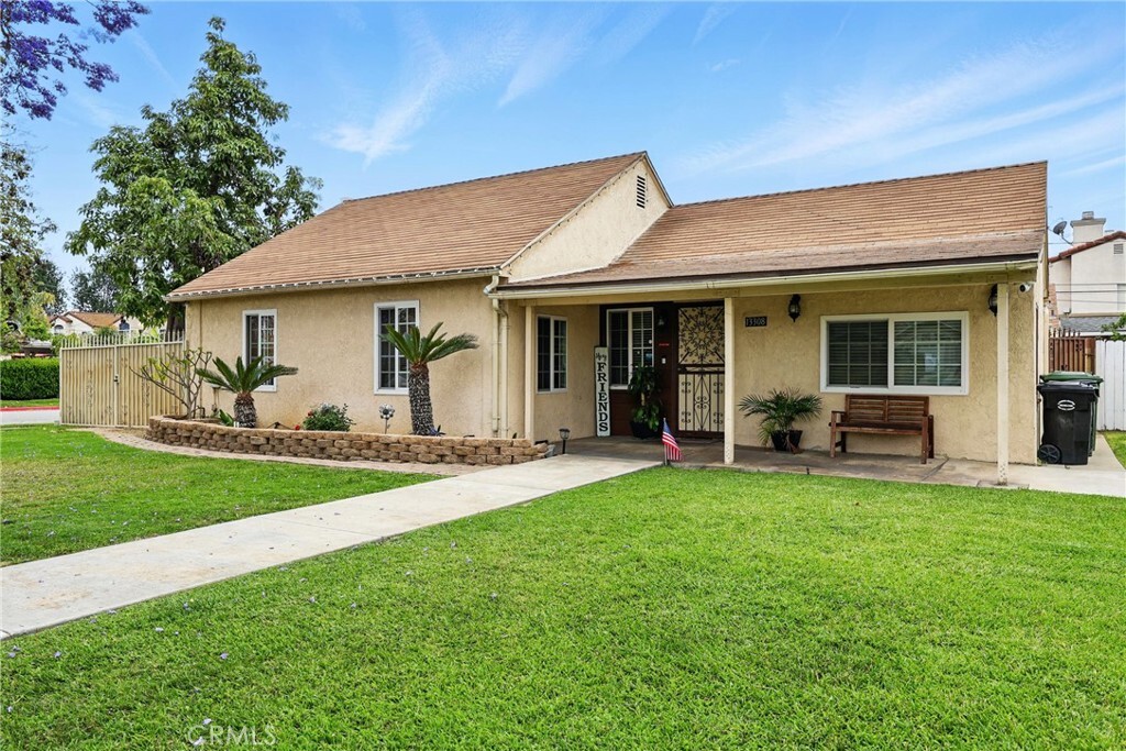 Property Photo: 13308 Oval Drive CA 90602