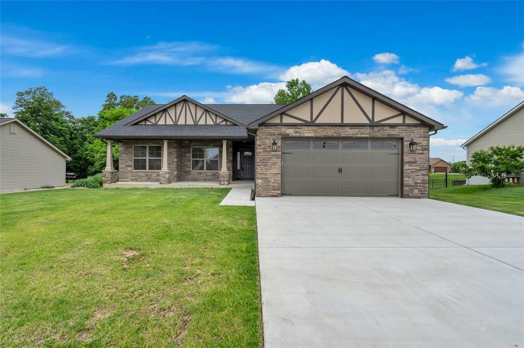 Property Photo: 419 Bluff Meadows Drive IL 62295