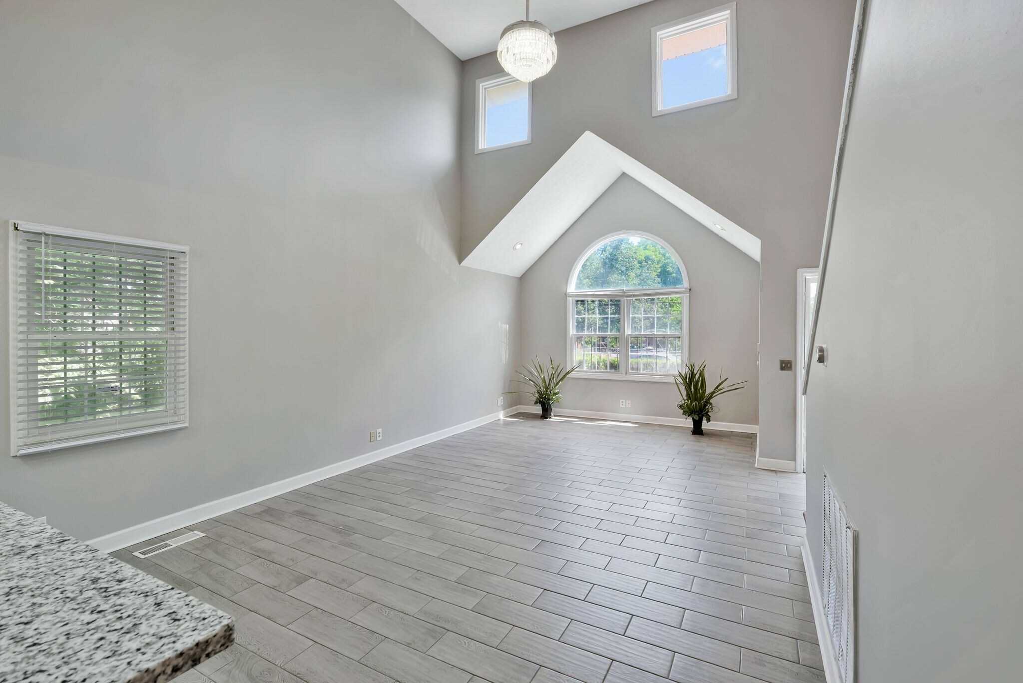 Property Photo: 4905 Algonquin Trl TN 37013