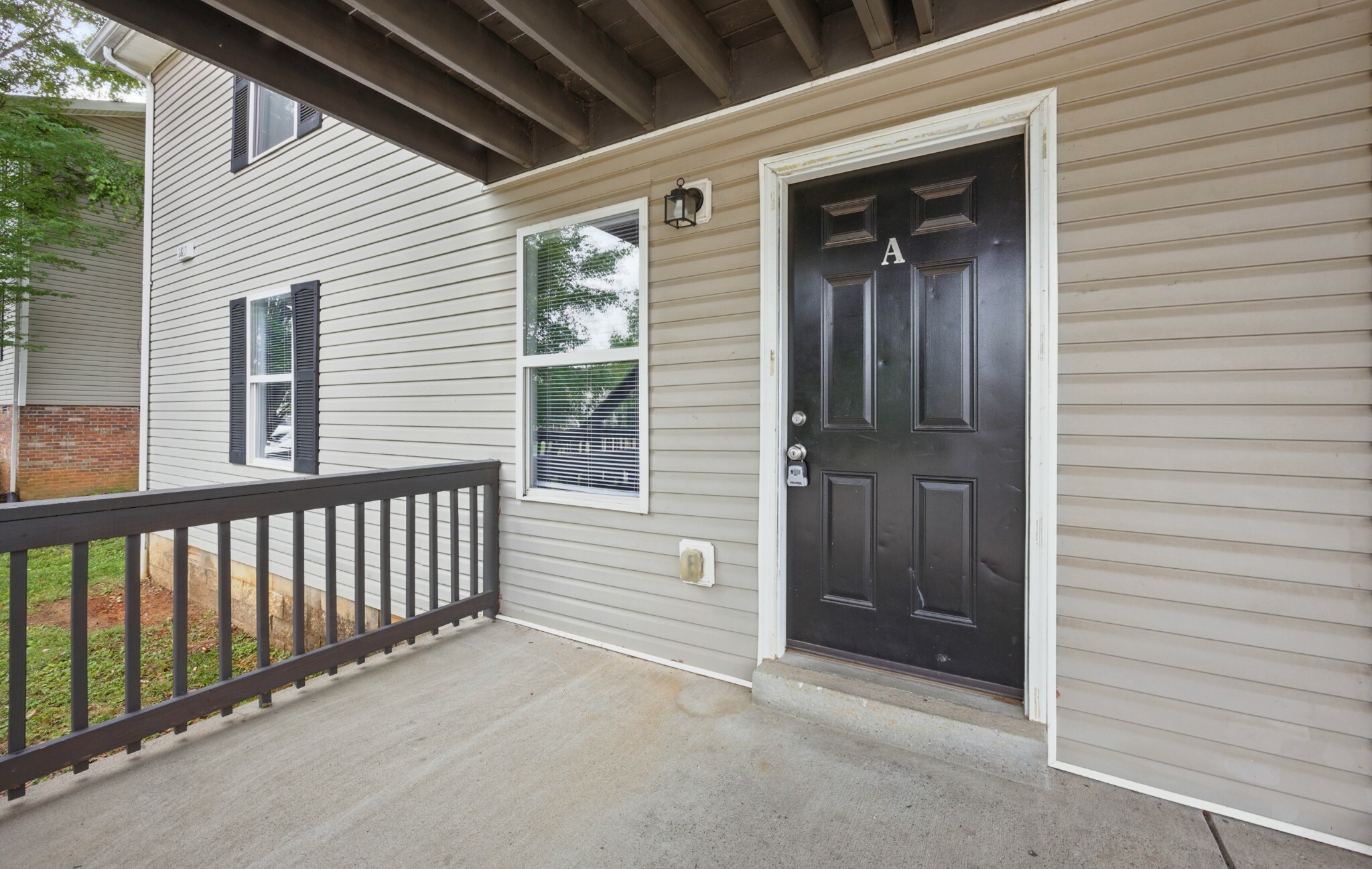 Property Photo: 2865 Cobalt Dr A TN 37040
