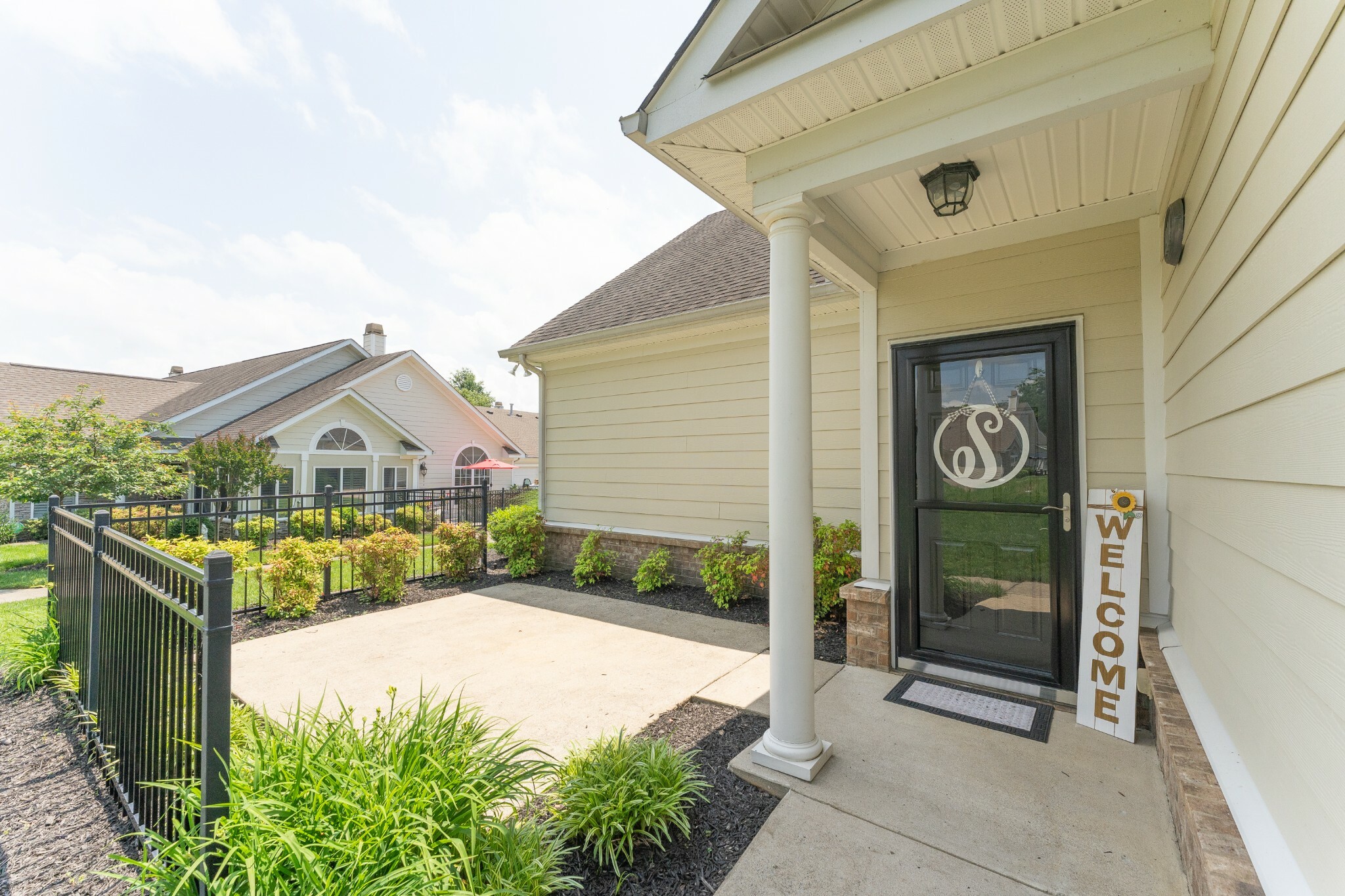 Property Photo:  825 S Browns Ln 1904  TN 37066 