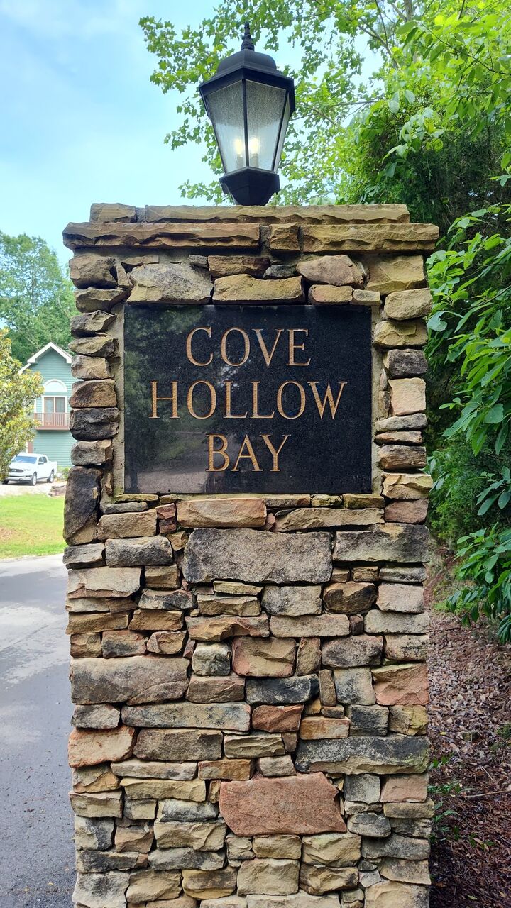 Property Photo:  11 Bay Dr  TN 38569 