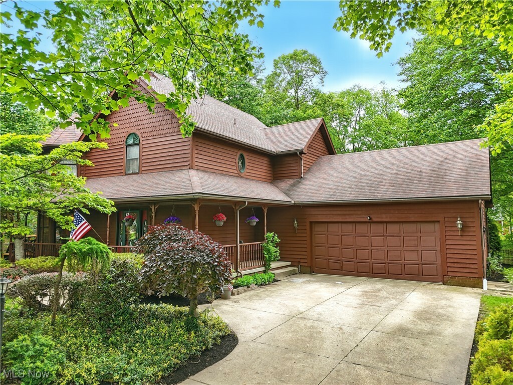 Property Photo: 4011 Highpoint Drive OH 44685