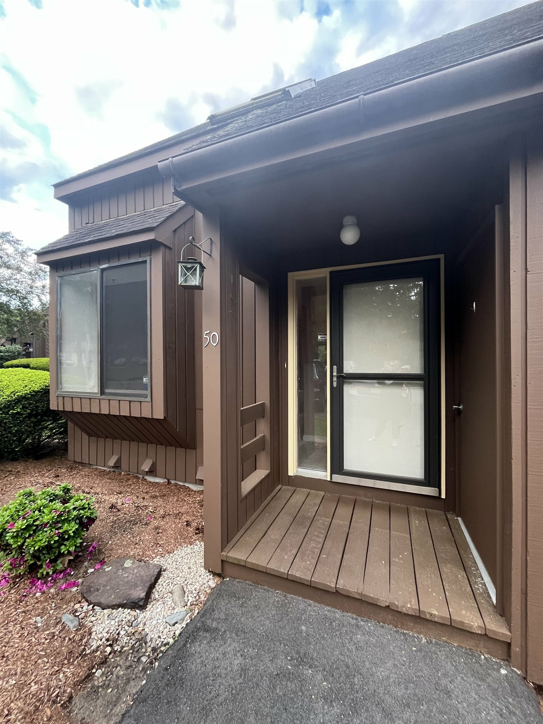 Property Photo:  50 Spring Cove Road  NH 03062 
