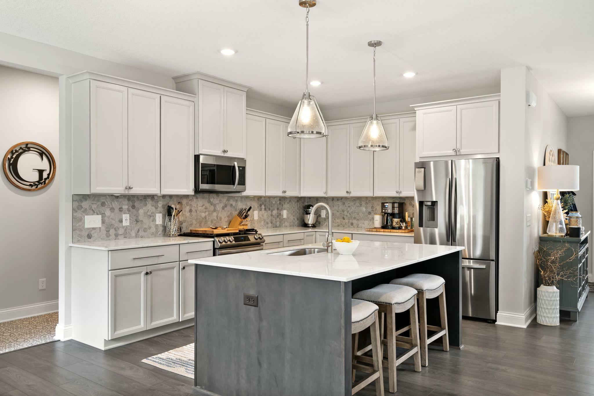 Property Photo:  519 Elizabeth Way  WI 54016 