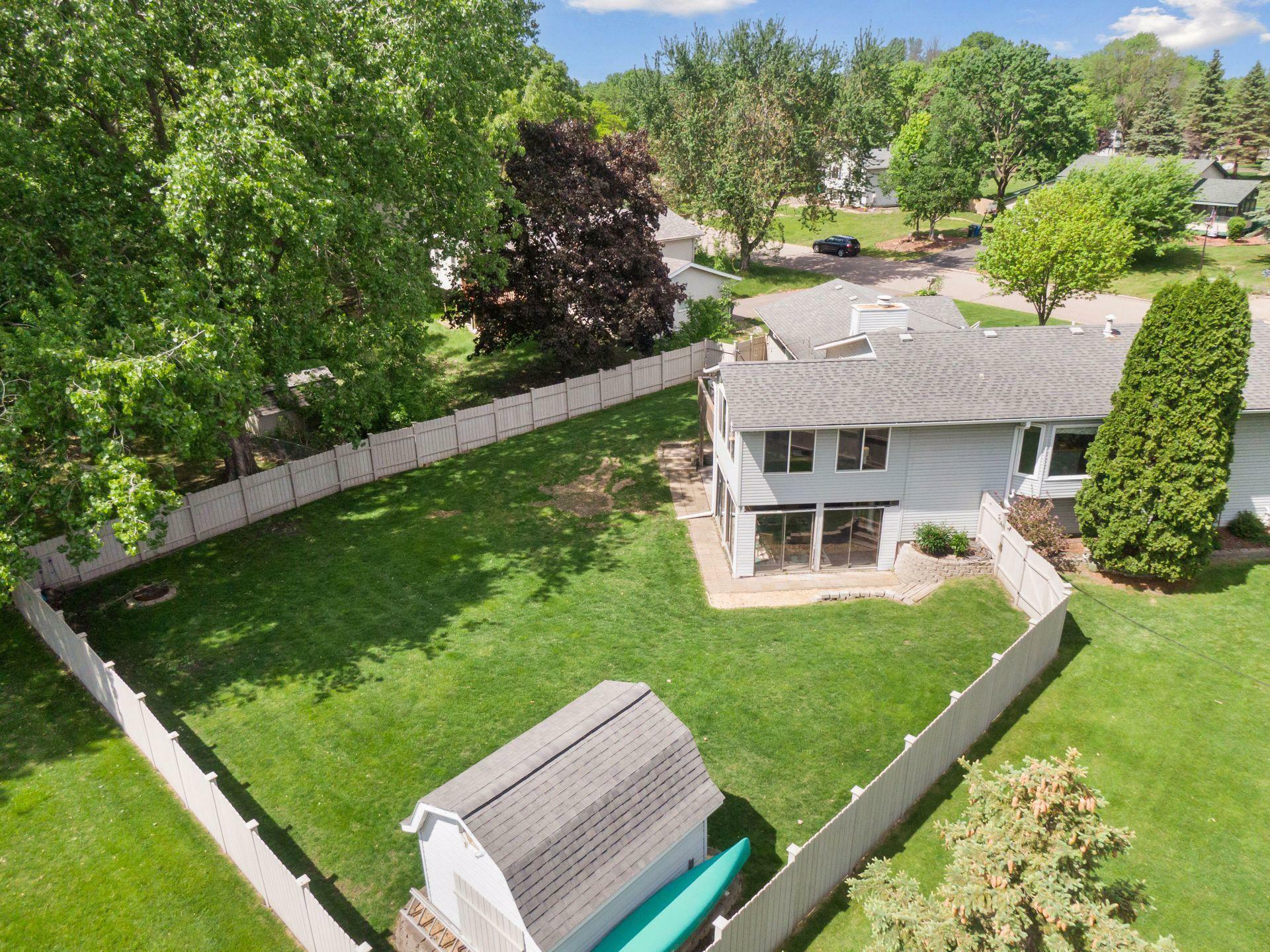 Property Photo: 2815 Weston Lane N MN 55447