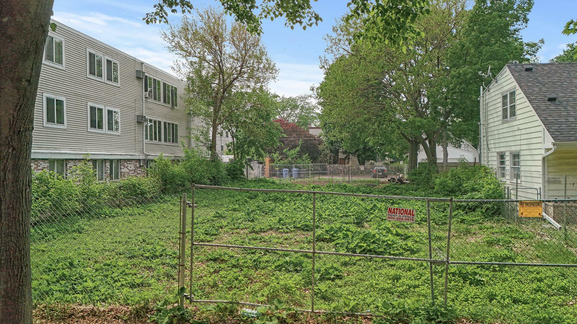 Property Photo: 2720 2nd Avenue S MN 55408