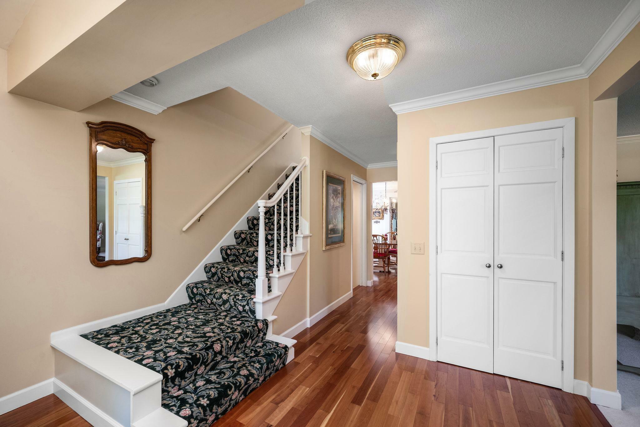 Property Photo: 2135 Shadyview Lane N MN 55447