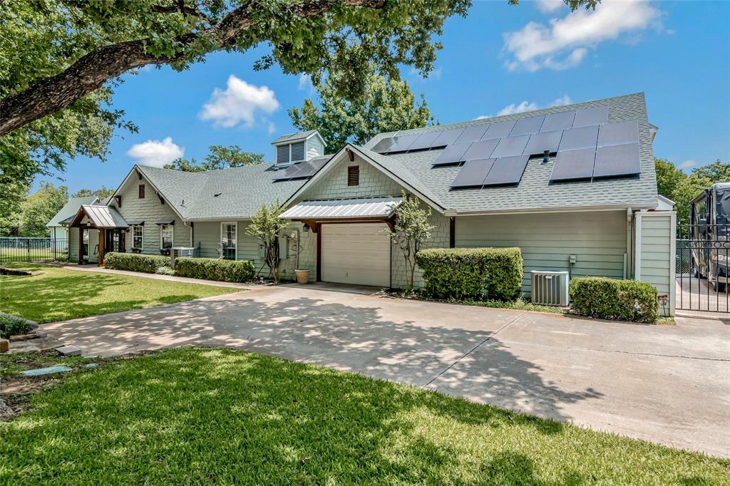 Property Photo: 900 N Dove Road TX 76051