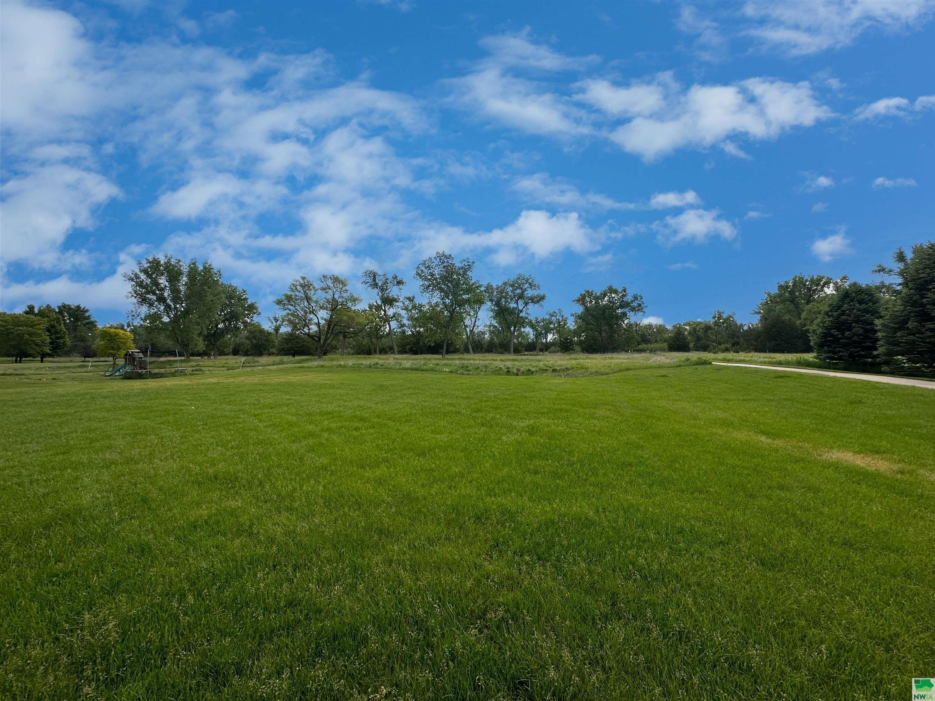 Property Photo: 920 Wynstone Drive SD 57038