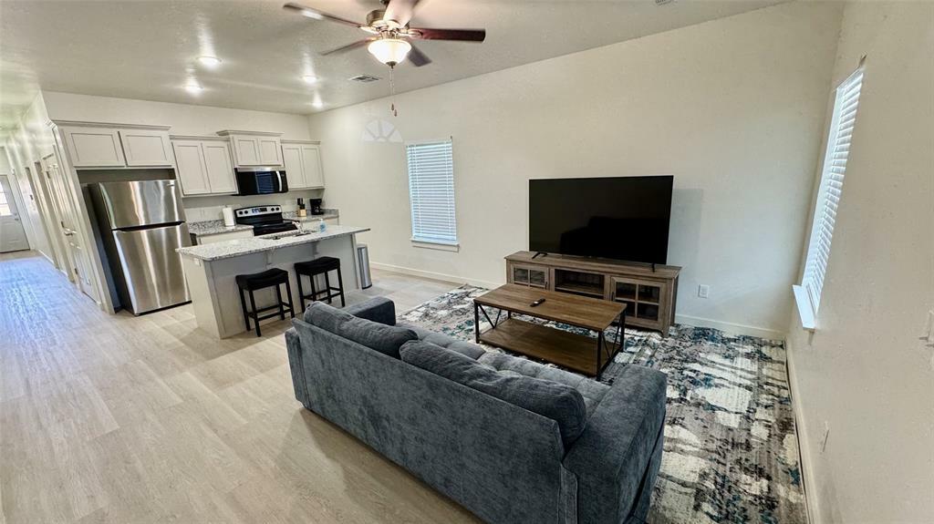 Property Photo: 1311 SW Wisconsin Avenue OK 73501