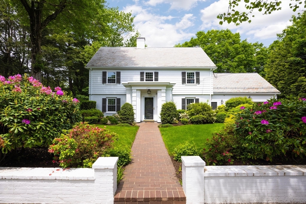 Property Photo:  271 Greenwood St  MA 02459 