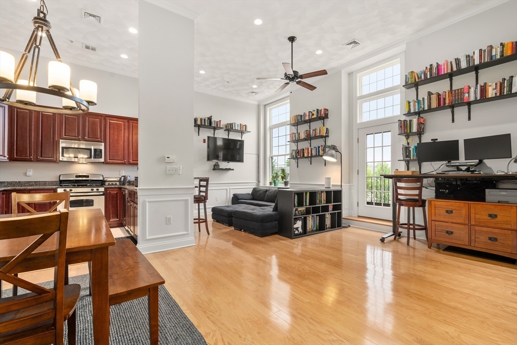 Property Photo: 215 Harvard St 40 MA 02155