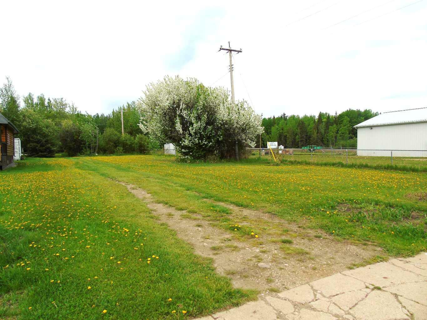 Lot 2 1st Street E  Faust AB T0G 0X0 photo