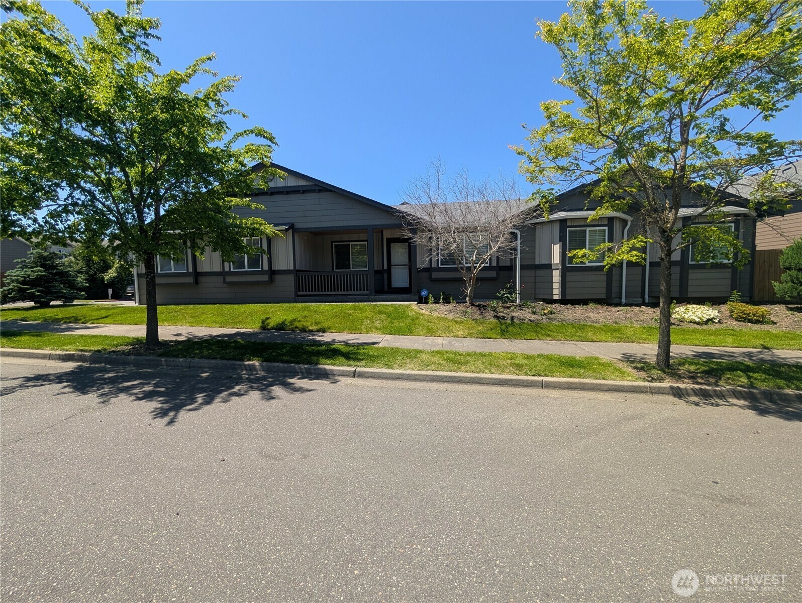 Property Photo: 3447 Barry Place WA 98274