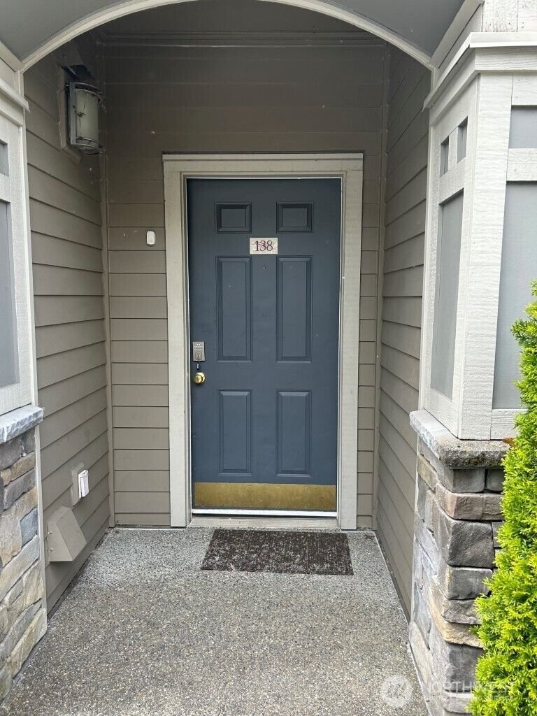 Property Photo:  9223  122nd Court NE E138  WA 98033 