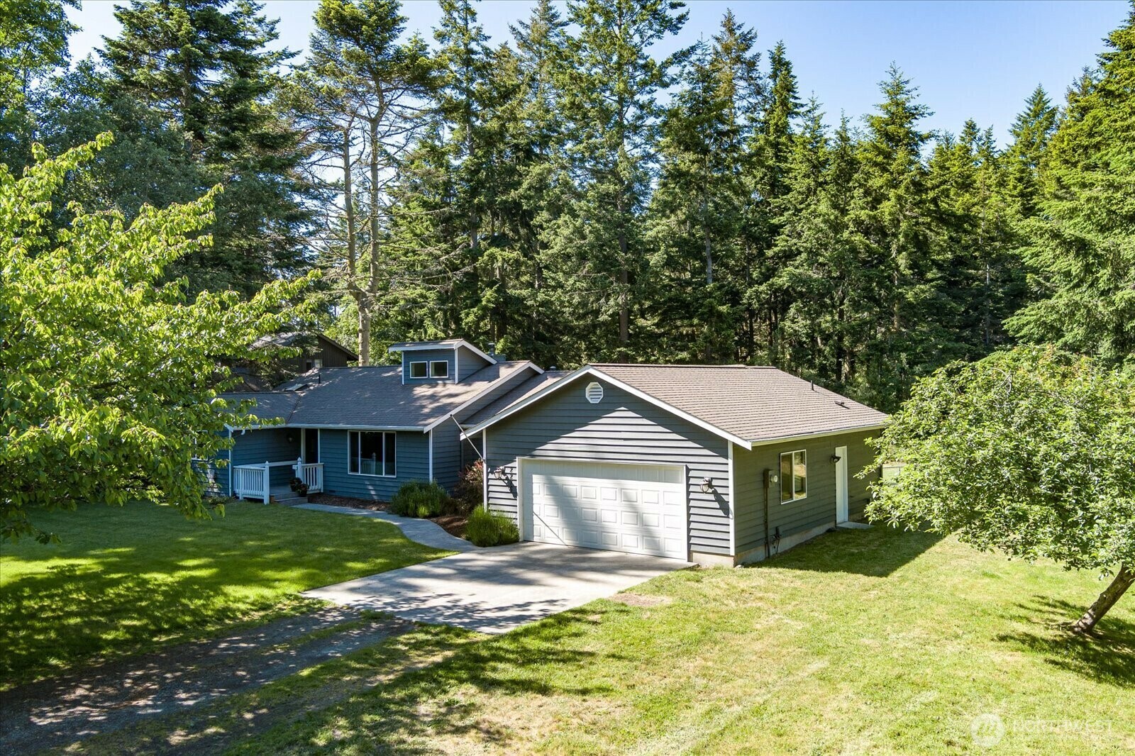 2276  Wellman Place  Oak Harbor WA 98277 photo