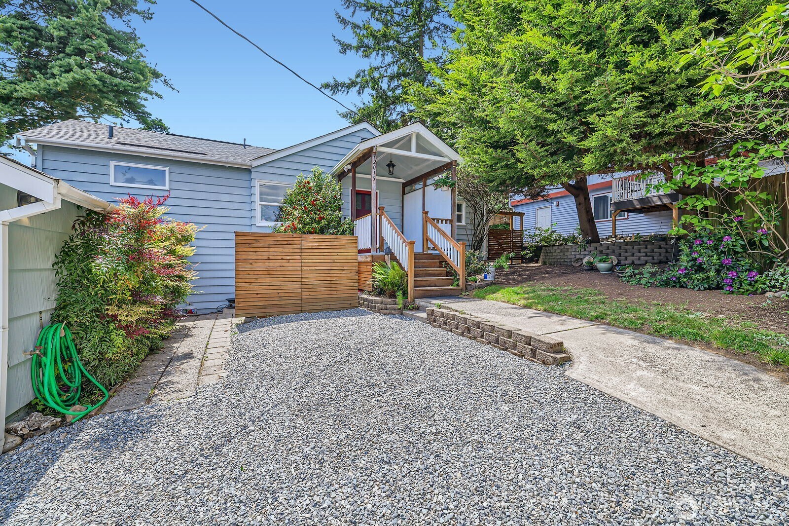 Property Photo: 12019 B 25th Avenue NE WA 98125
