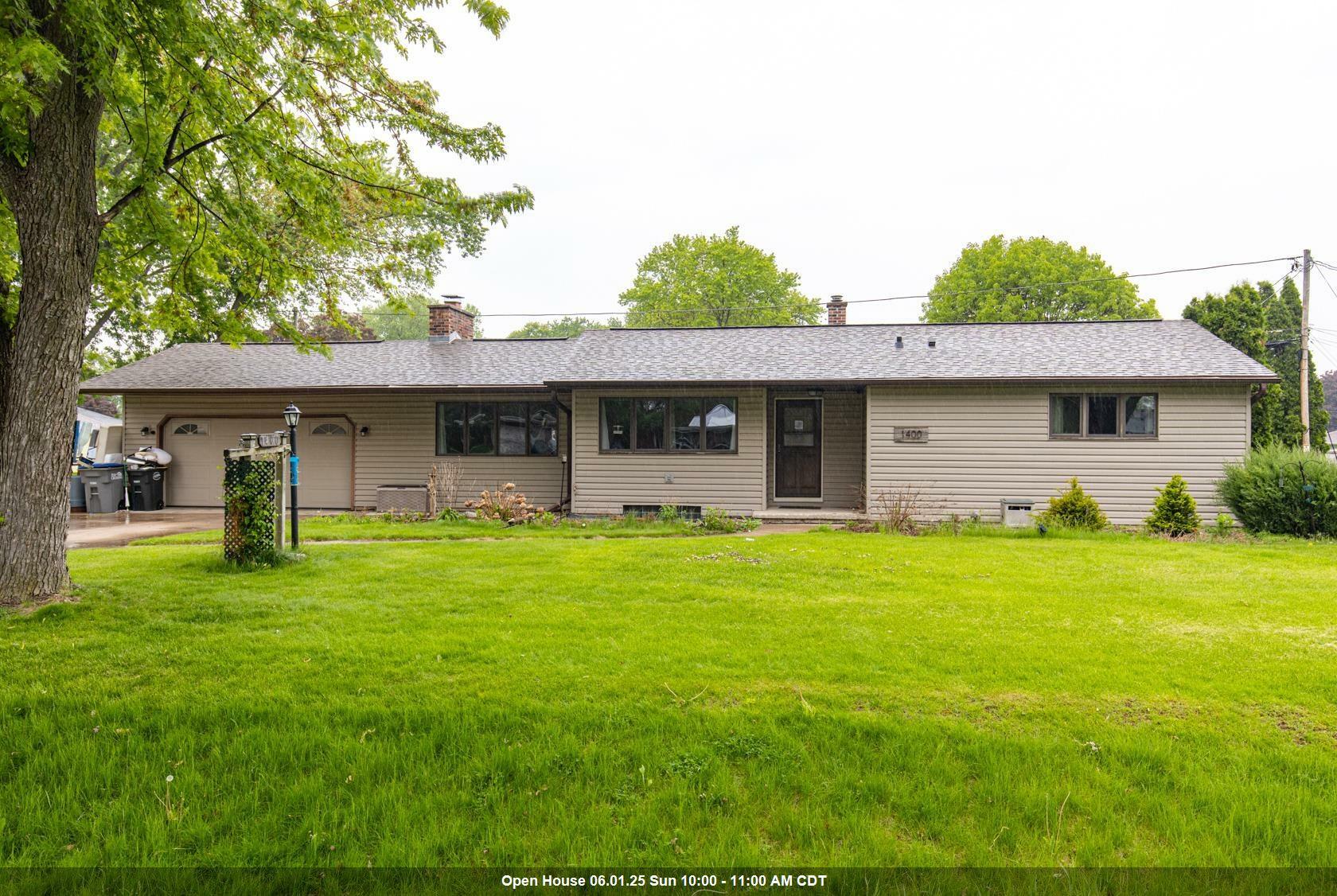1400 Sunset Lane  Menasha WI 54952 photo