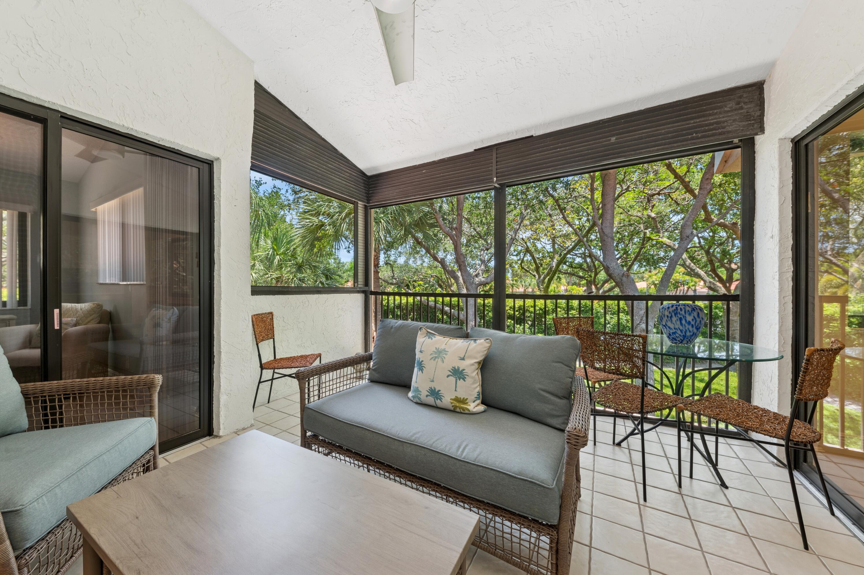 Property Photo:  17340 Boca Club 702 Boulevard 702  FL 33487 