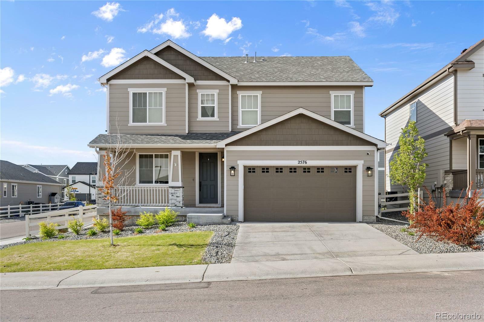 Property Photo:  2576 Villageview Lane  CO 80104 
