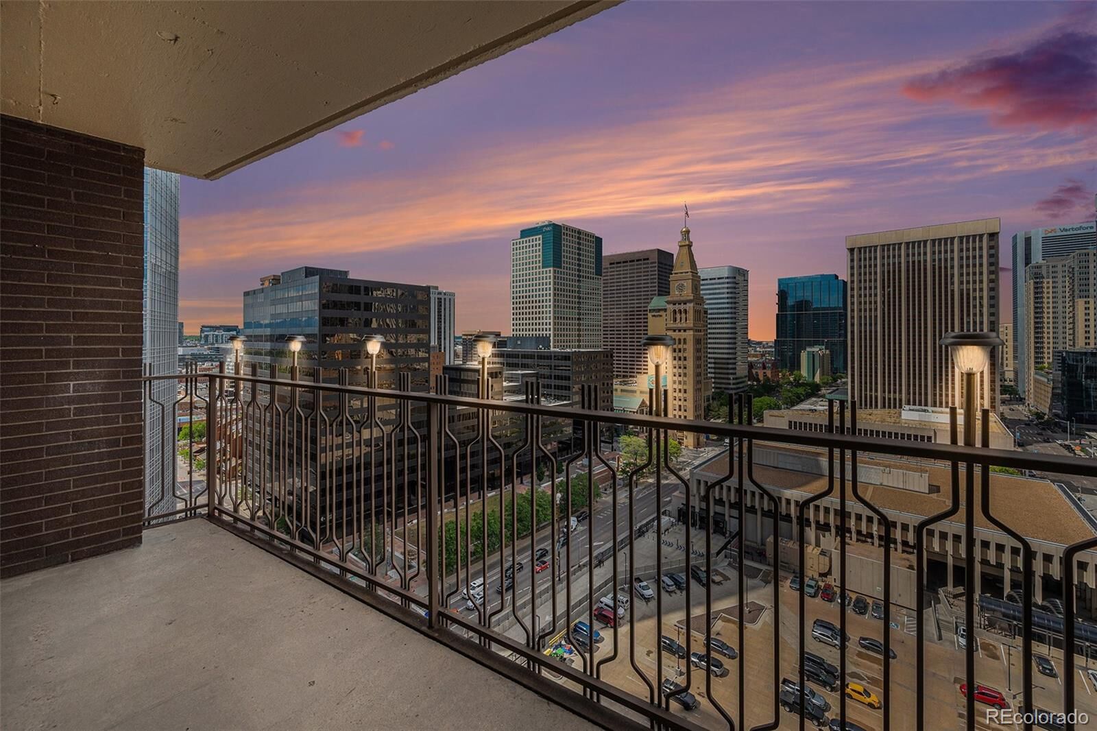 Property Photo:  1020 15th Street 18I  CO 80202 