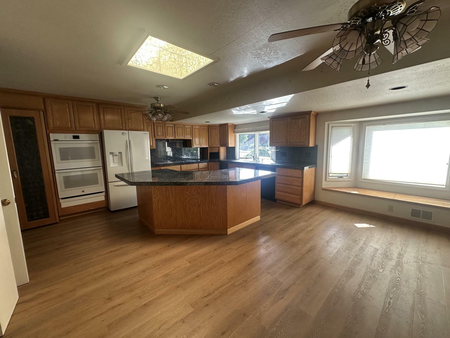 Property Photo: 1174 Old Oak Drive CA 95120