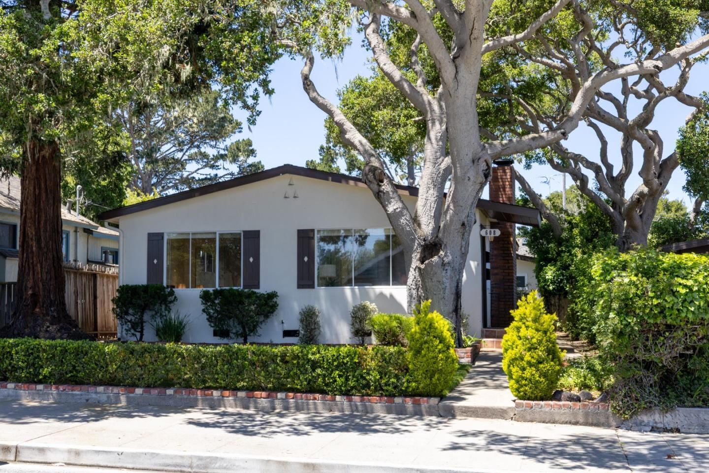 Property Photo: 608 Congress Avenue CA 93950