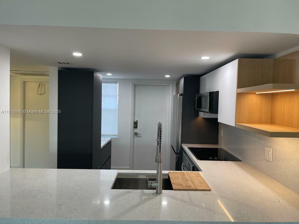 Property Photo: 3151 S Palm Aire Dr 407 FL 33069