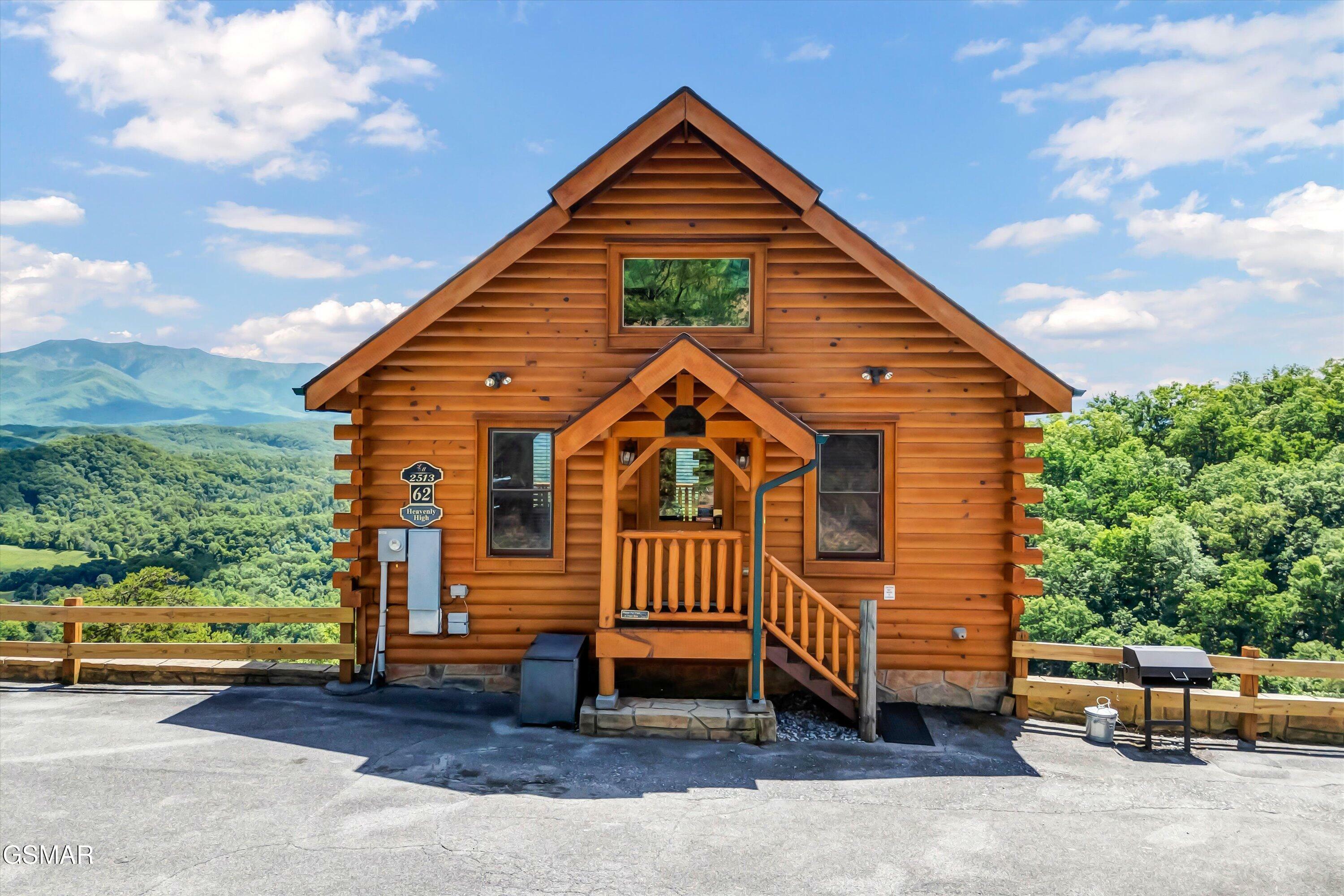 Property Photo: 2513 Look Afar View Dr Drive TN 37876