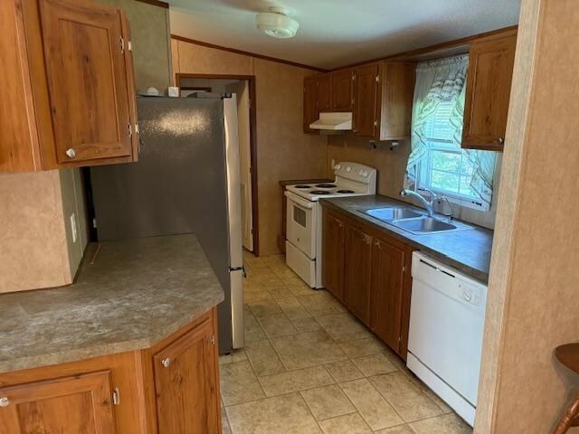 Property Photo: 202 Little Oak Court AL 36303