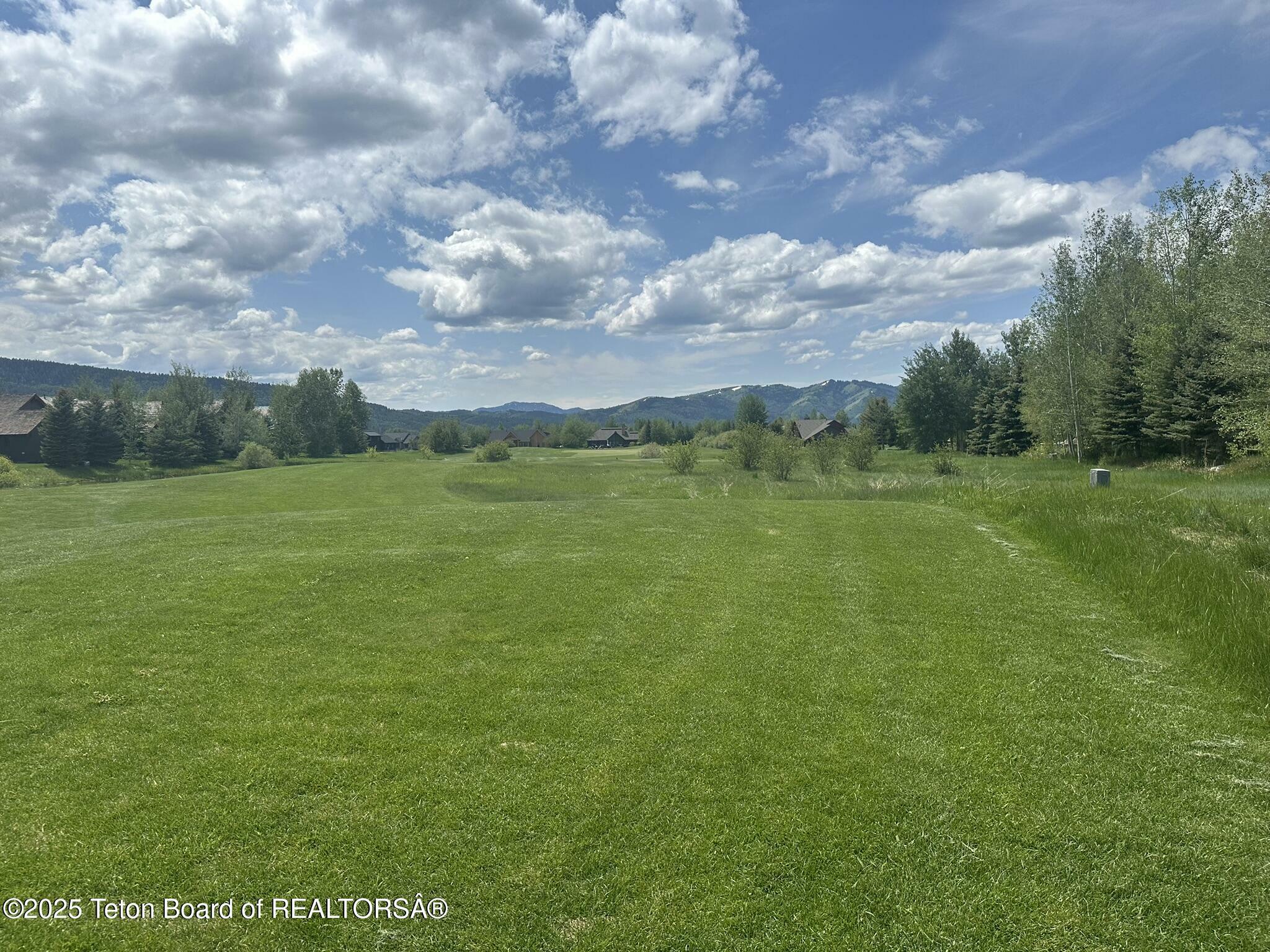 Property Photo: 5 Hastings Drive ID 83455