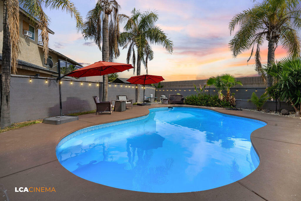 Property Photo:  5317 Eastridge Court  CA 93306 