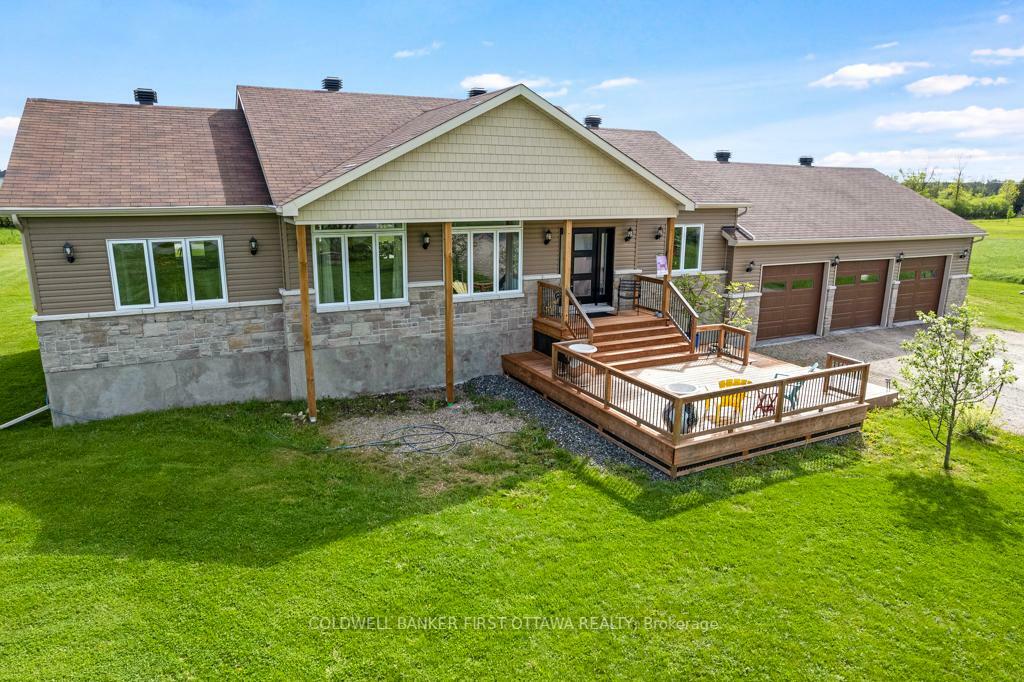 Property Photo: 1496 Drummond School Road ON K7H 0K5