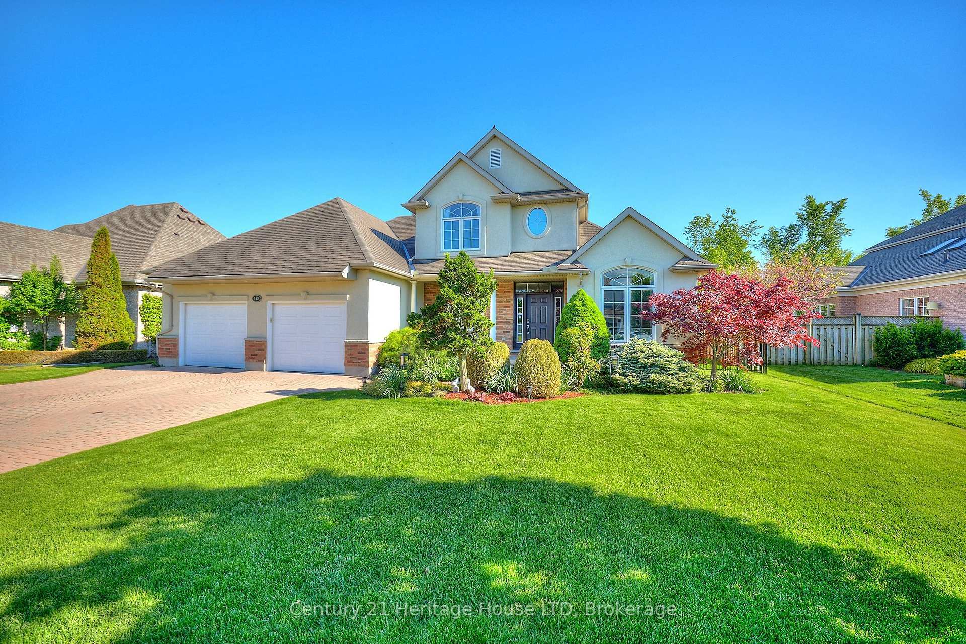 559 Kensington Court  Fort Erie ON L2A 6R8 photo