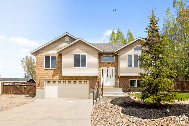 Property Photo: 210 W 440 N UT 84036