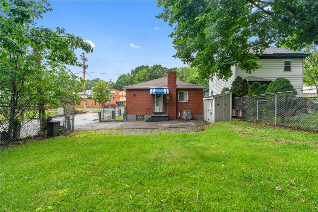 Property Photo: 3261 Central Ave PA 15212