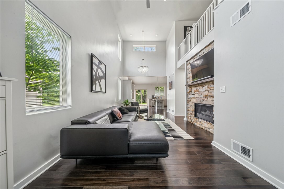 Property Photo: 1017 Westwood Ln PA 15122
