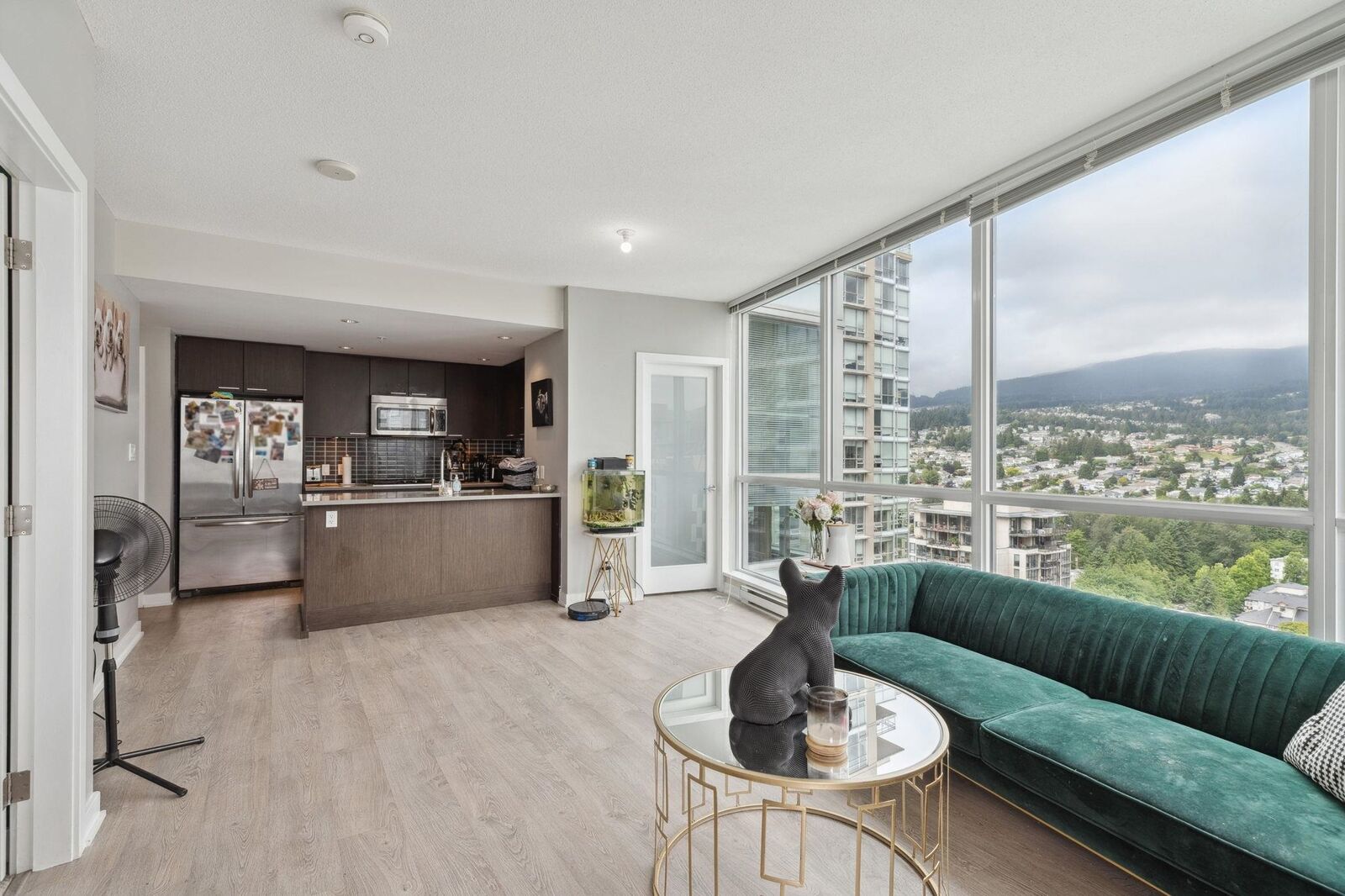 Photo de la propriété: 2975 Atlantic Avenue 2602 BC V3B 0C5