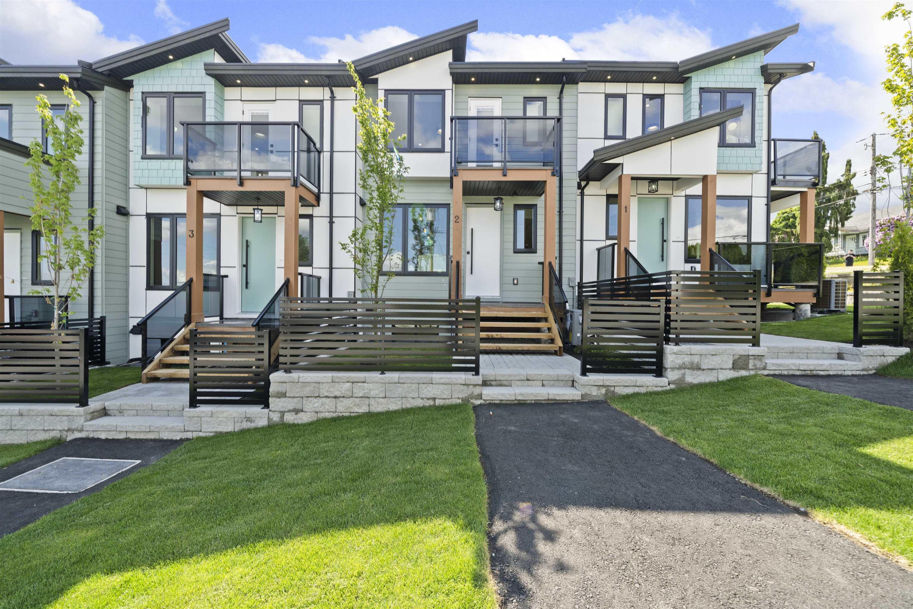 Property Photo: 314 Nelson Street 2 BC V3K 4N3