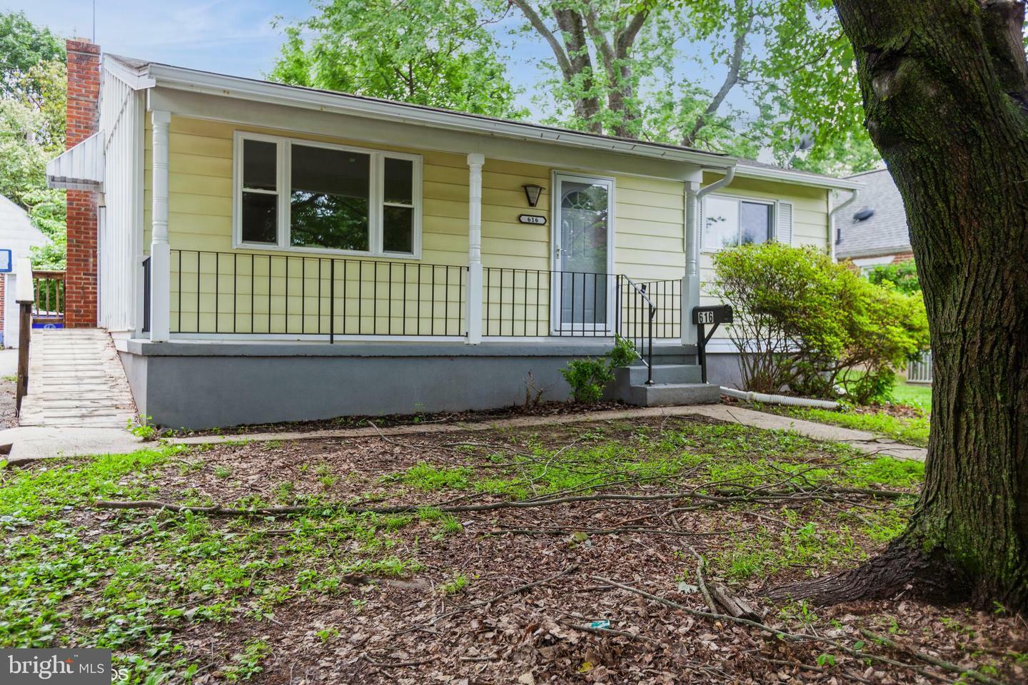 Property Photo:  616 Military Road  MD 21702 