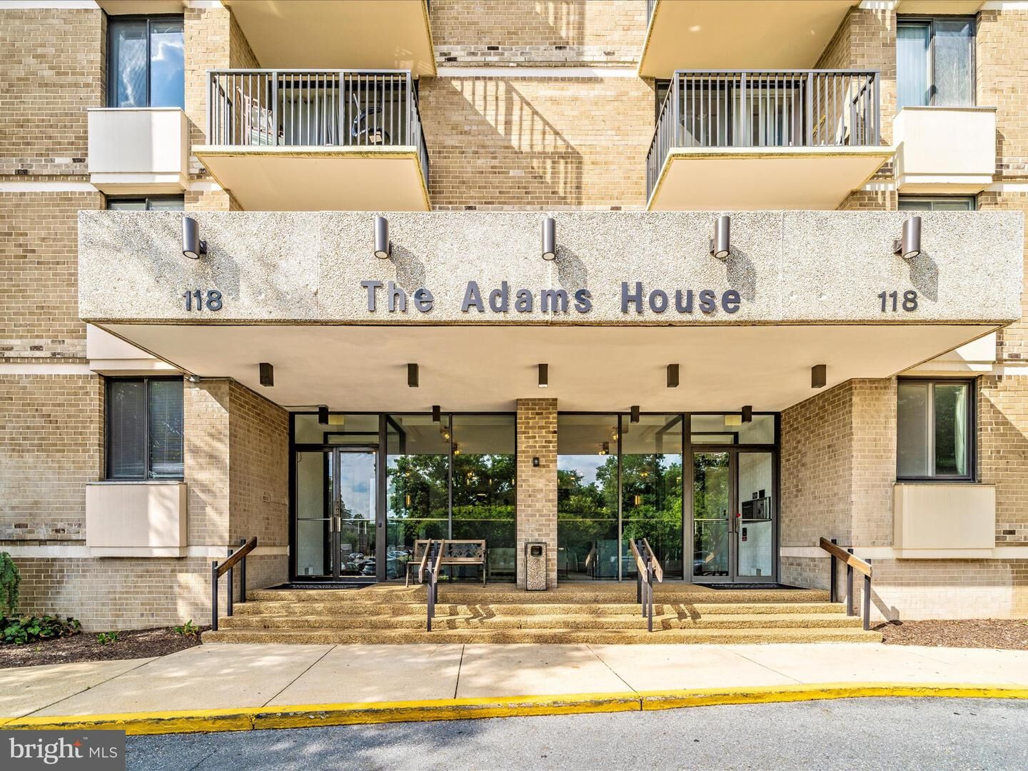 Property Photo:  118 Monroe Street 1105  MD 20850 