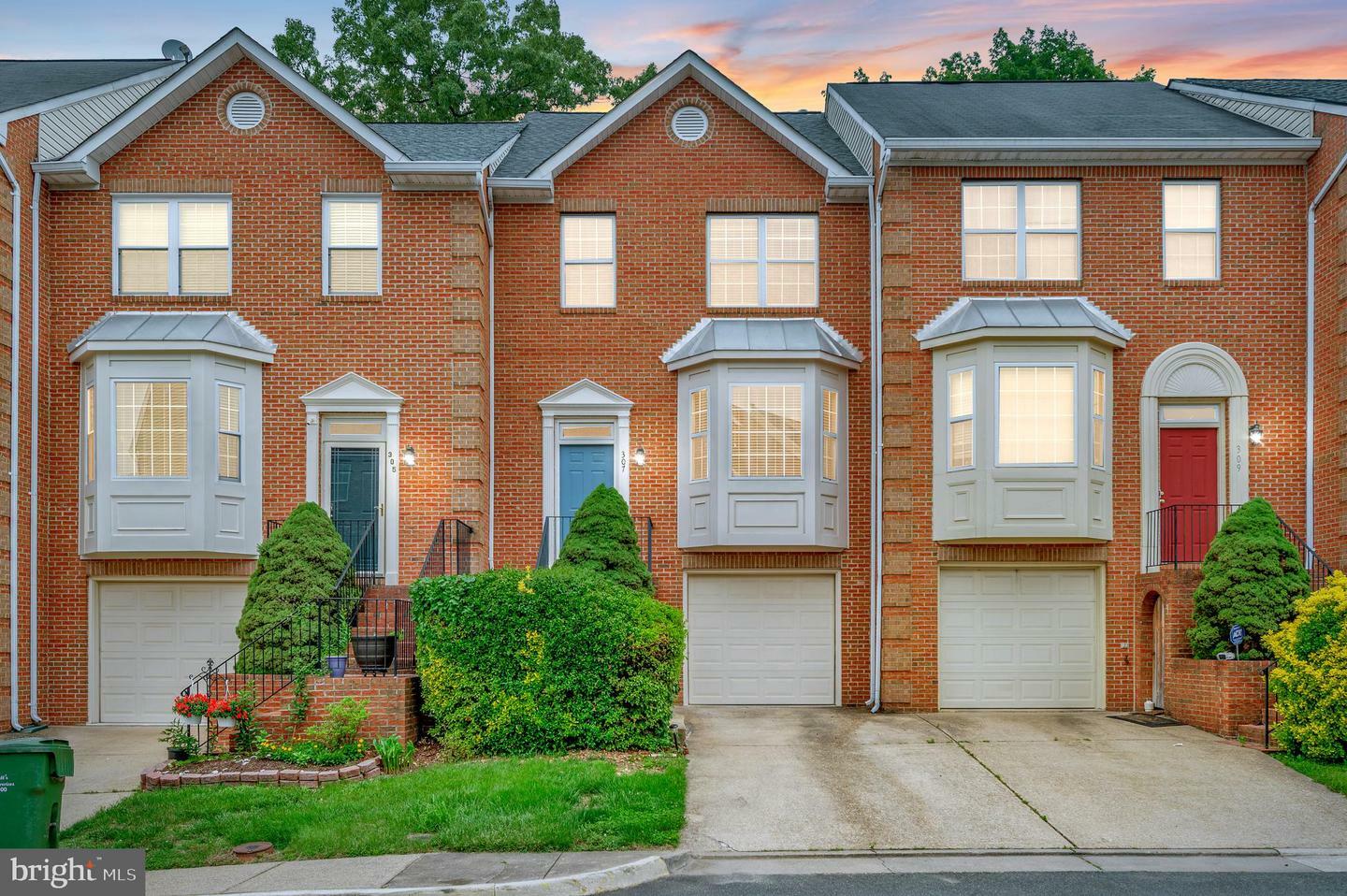 Property Photo: 307 Stafford Glen Court VA 22554